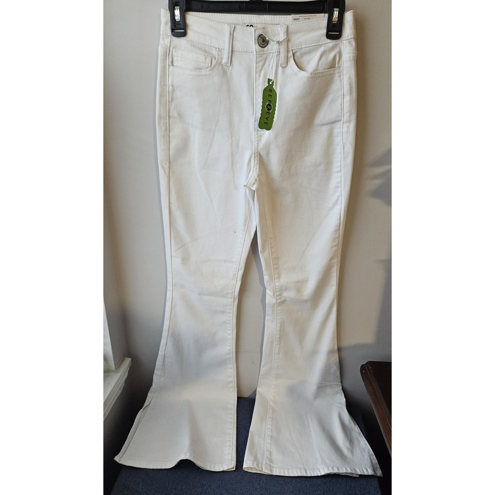 SO High Rise Flare Jeans White Women's Size 3/26W Superstretch Side Slit NWT